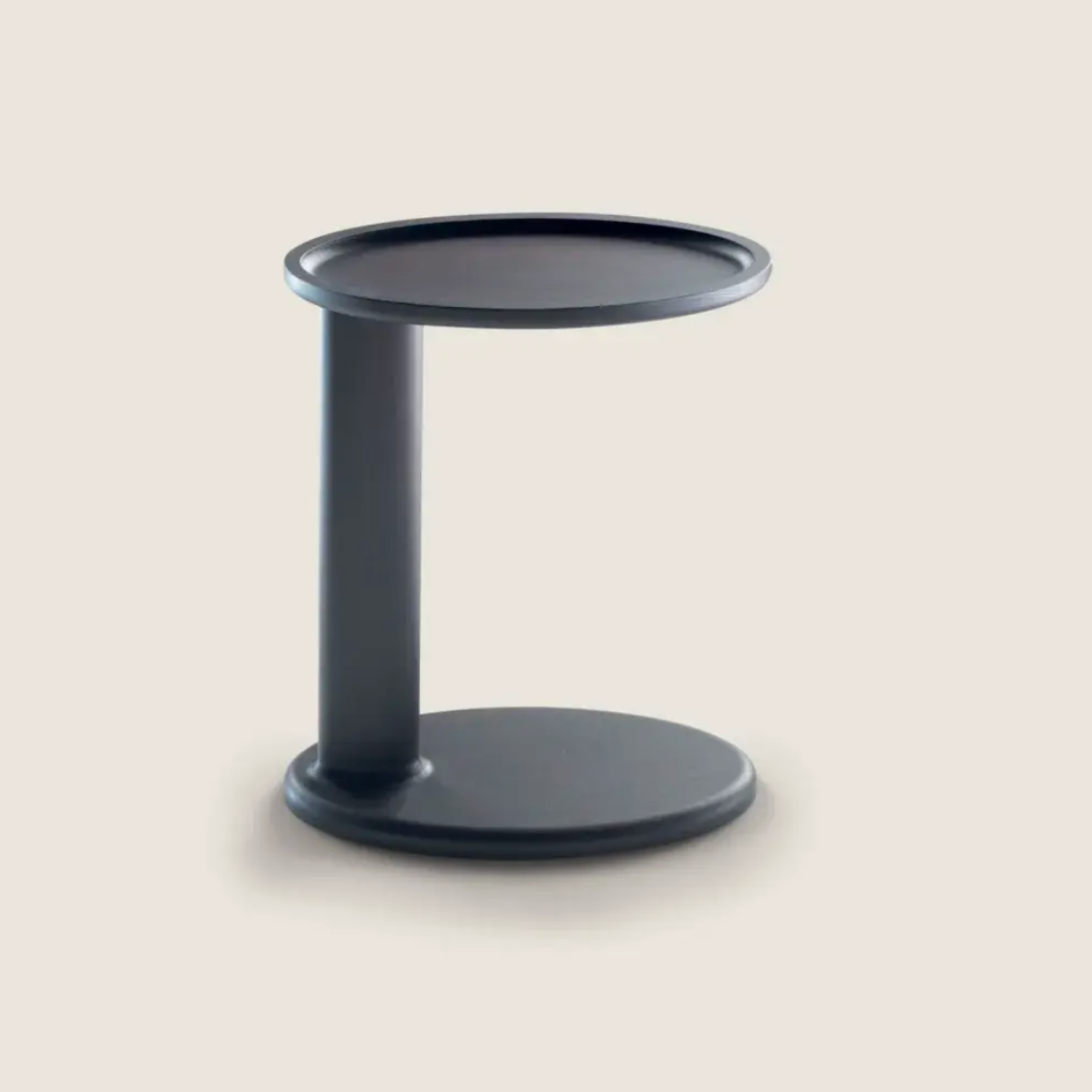 OLIVER SMALL TABLE CM. 32X43